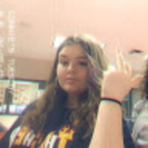 Meet your Posher, Connie